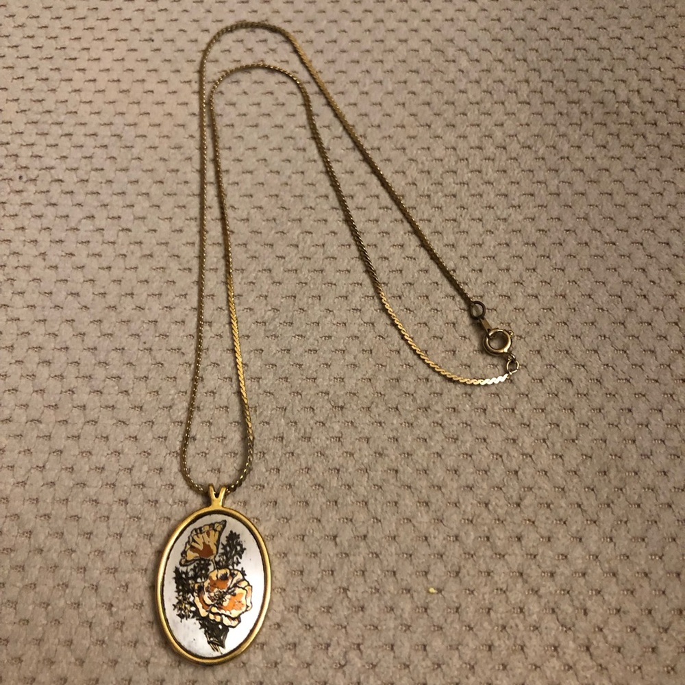 Reed and Barton Poppy Flower Oval Damascene Pendant Necklace Vintage